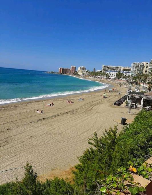Elegante Alojamiento Con Piscina A 200 M Del Mar. Apartment Benalmadena Exterior photo